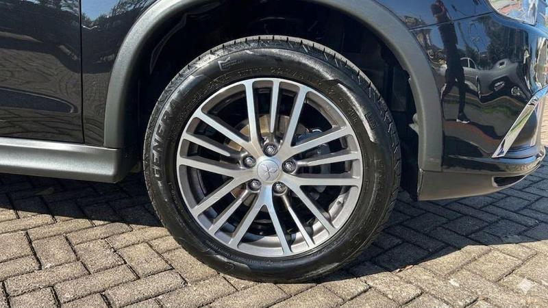 Mitsubishi ASX Hpe 2wd - foto 4