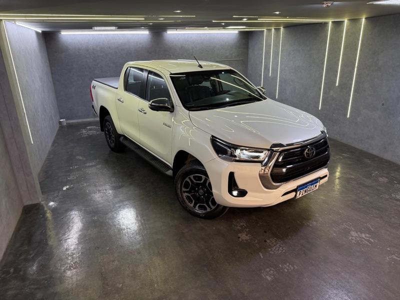 TOYOTA HILUX CD SRX 4X4 2.8 TDI 16V DIESEL AUT