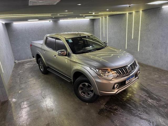 MITSUBISHI L200 TRITON SPORT HPE 2.4 CD DIESEL AUT.