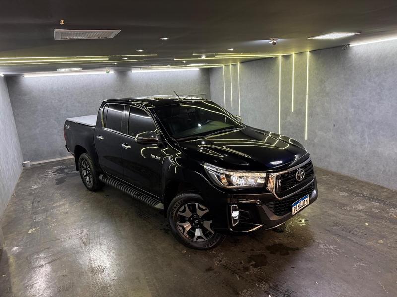 TOYOTA HILUX 2.8 SRX 4X4 2.8 TDI 16V DIESEL AUT