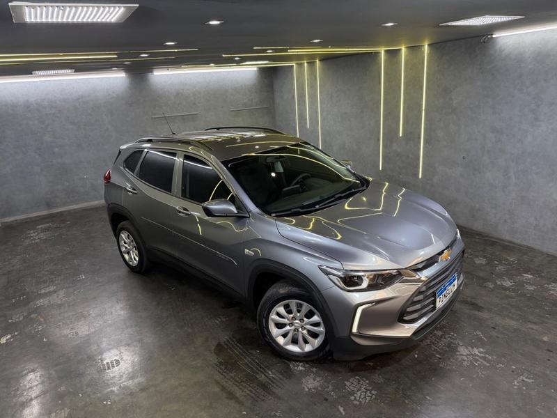 CHEVROLET TRACKER T A