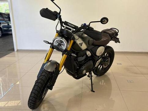 TRIUMPH SCRAMBLER 400X