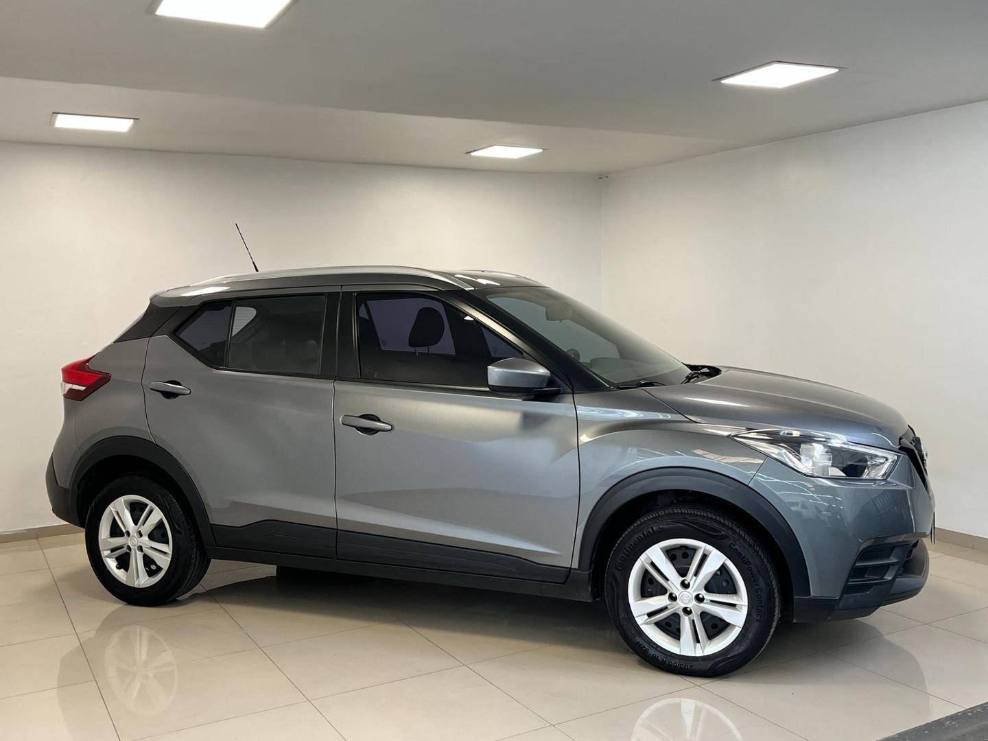 NISSAN Kicks  S DRCT CVT