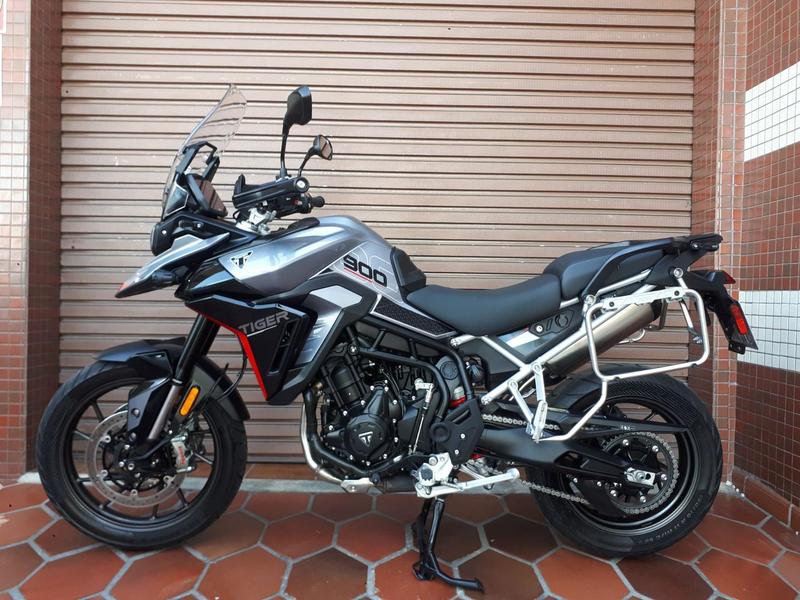 TRIUMPH TIGER 900 GT PRO