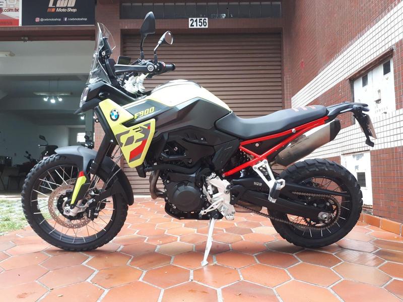 BMW F 900 GS PLUS