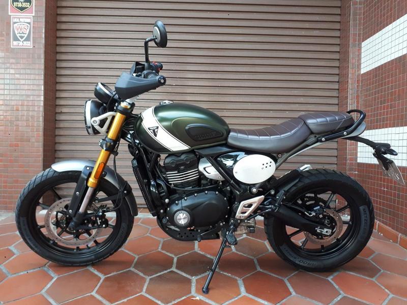 TRIUMPH SCRAMBLER 400X