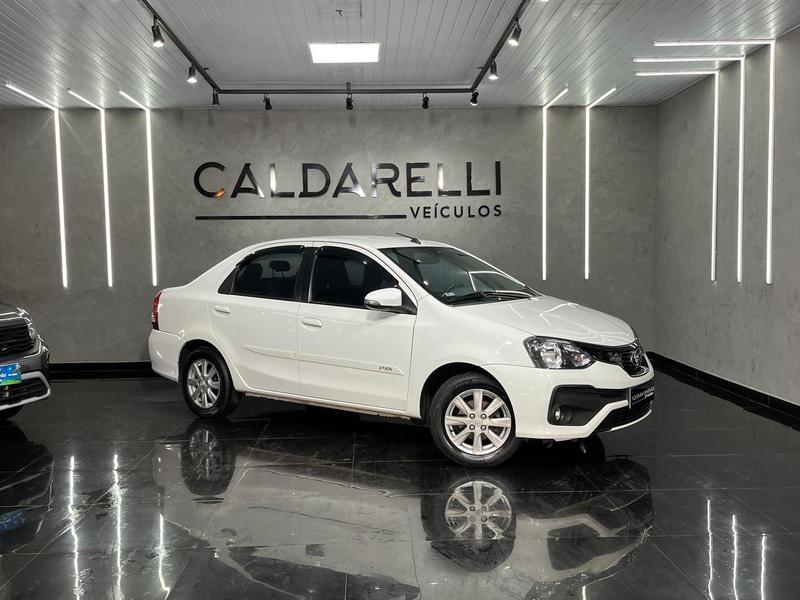 Toyota Etios Sd Xplus At - foto 3