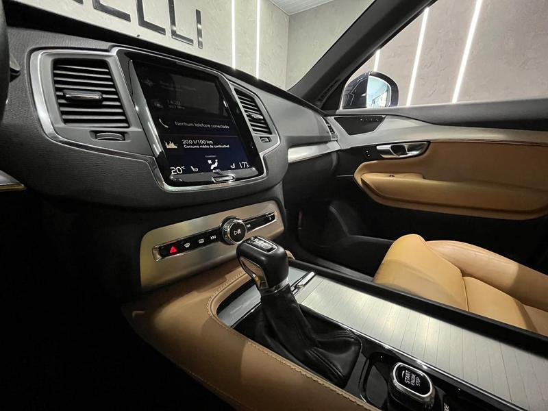 Volvo XC90 T6 Momentum - foto 14