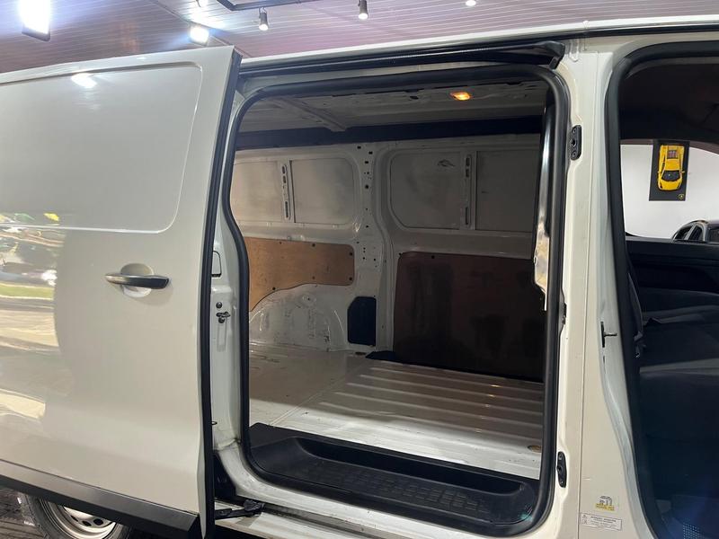 Peugeot Expert Busin - foto 8