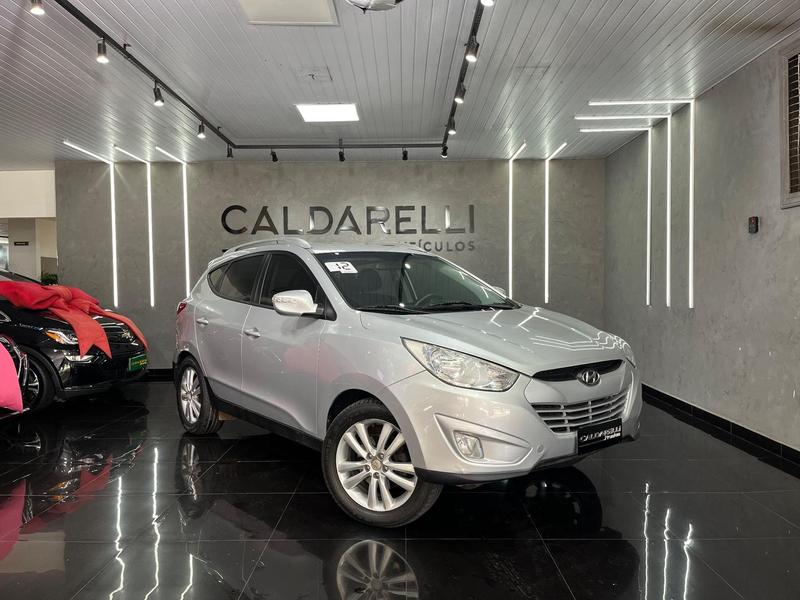 Hyundai ix35 2.0 - foto 3
