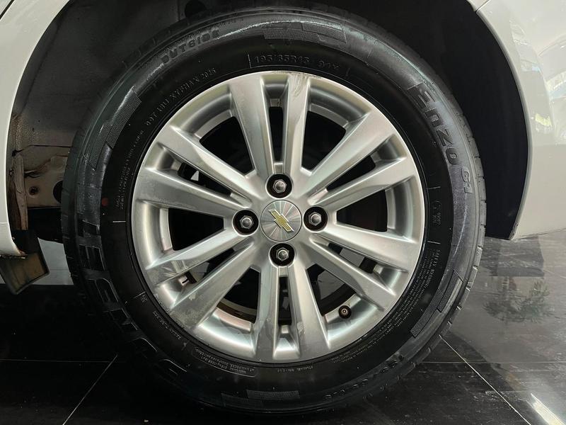 Chevrolet Cobalt 18m LTZ - foto 11