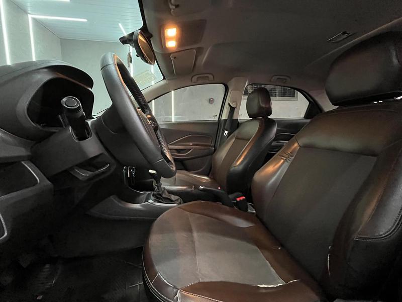 Chevrolet Cobalt 18m LTZ - foto 7