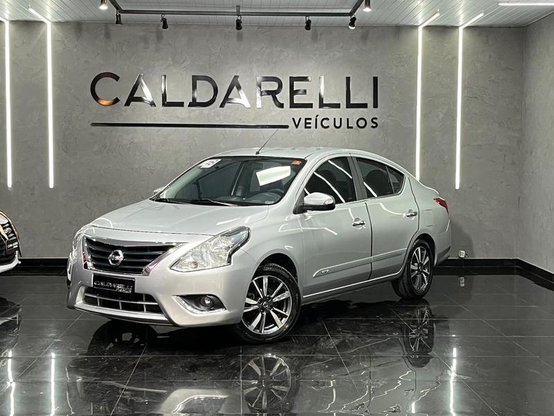 Nissan Versa 2018 à venda
