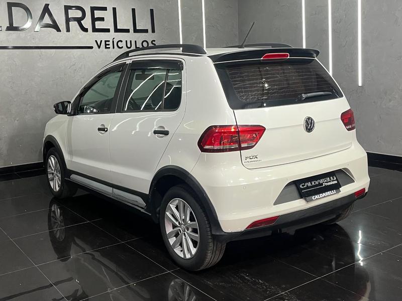 Volkswagen Fox Track Me - foto 4