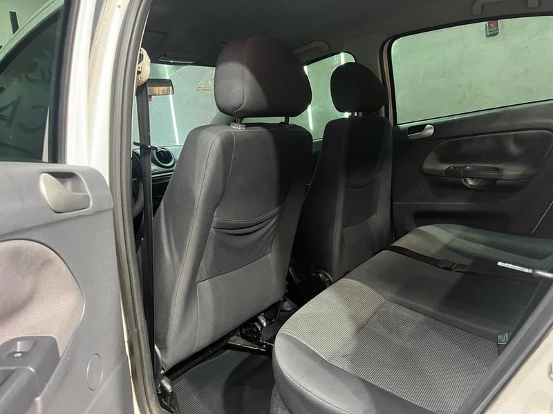 Volkswagen Voyage 1.0 - foto 9