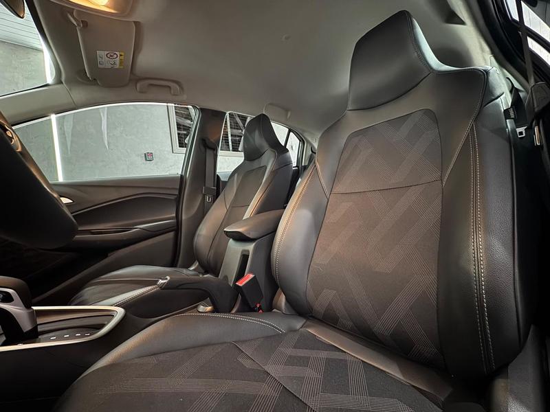 Chevrolet Onix 10tat LTZ - foto 8