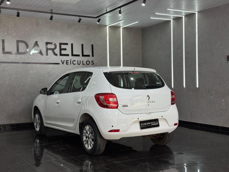 Renault Sandero Expr 1.0 - foto 6