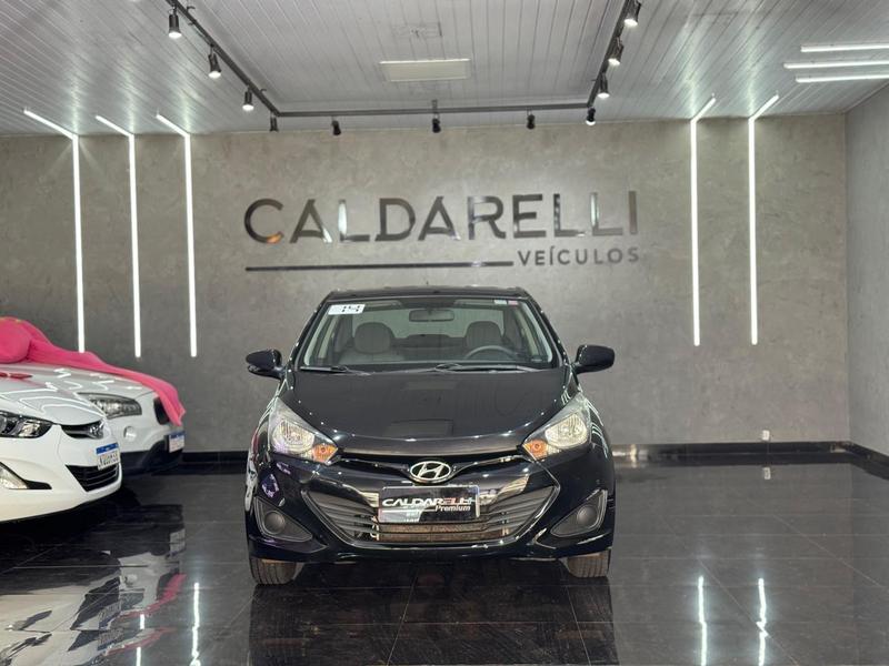 Hyundai HB20S 1.6 Comfort Plus 16V Flex 4P Manual - foto 2