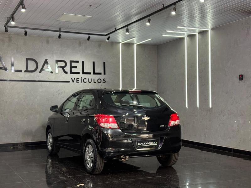 Chevrolet Onix 10mt LT - foto 6