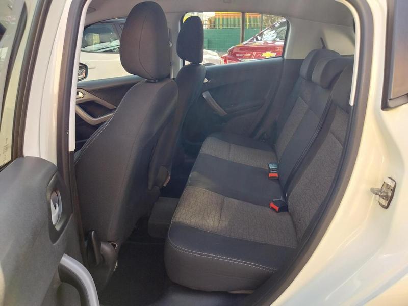 Peugeot 208 1.6 Active Pack 16V Flex 4P Automático - foto 8