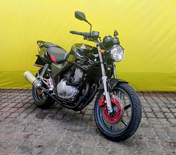HONDA CB 500