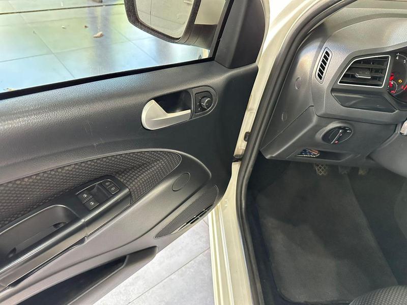 Volkswagen Saveiro Tl Mbvs - foto 4