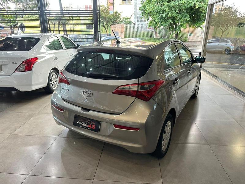 Hyundai HB20 1.0 Comfort - foto 9