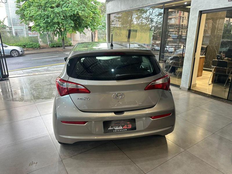 Hyundai HB20 1.0 Comfort - foto 10