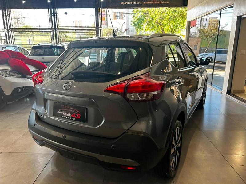 Nissan Kicks Sl CVT - foto 13