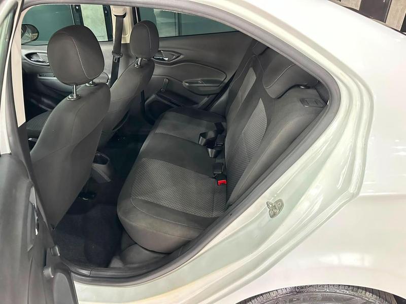 Chevrolet Prisma 14mt LT - foto 8