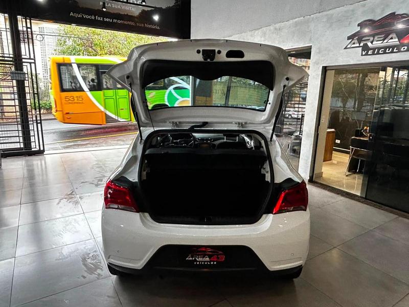 Chevrolet Onix 10mt LT - foto 11