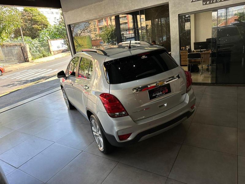 Chevrolet Tracker Premier - foto 11