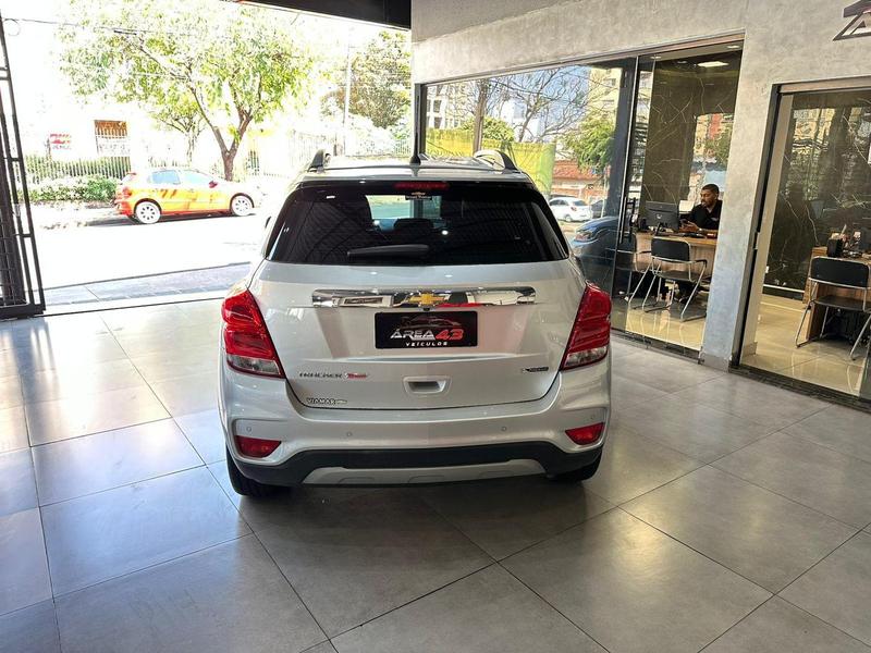 Chevrolet Tracker Premier - foto 12