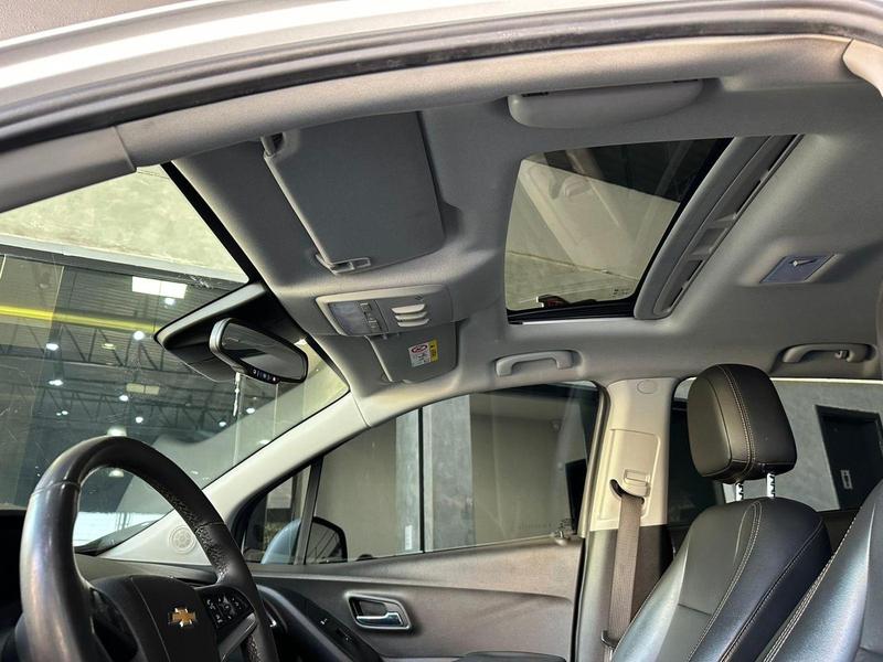 Chevrolet Tracker Premier - foto 8