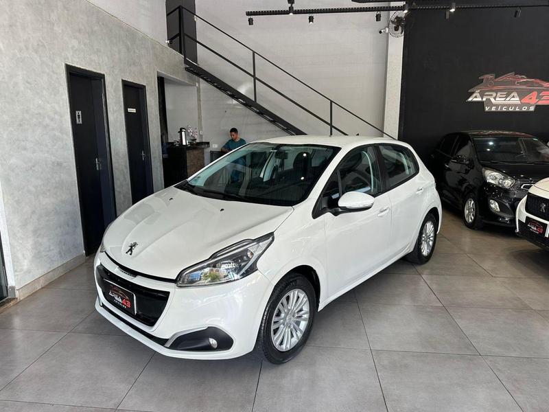 Peugeot 208 2017 à venda