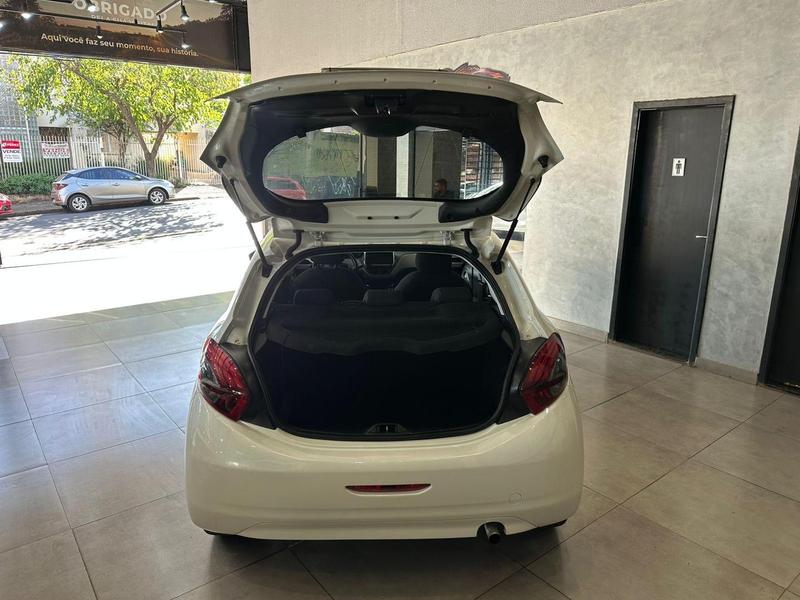 Peugeot 208 Act Pack Mt - foto 9
