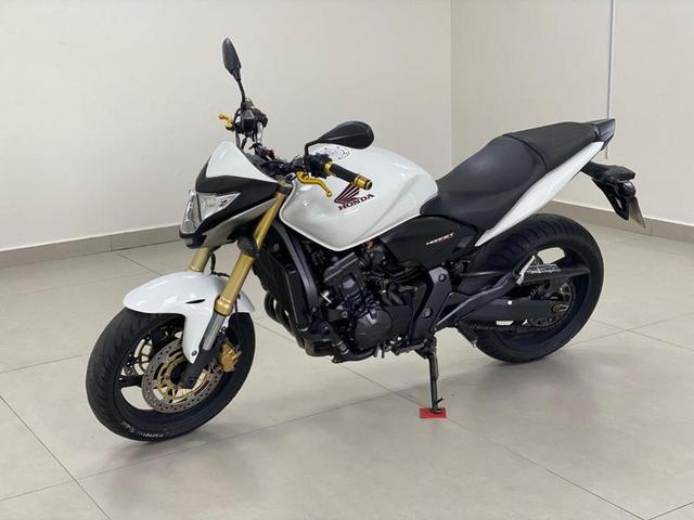 HONDA CB600F HORNET