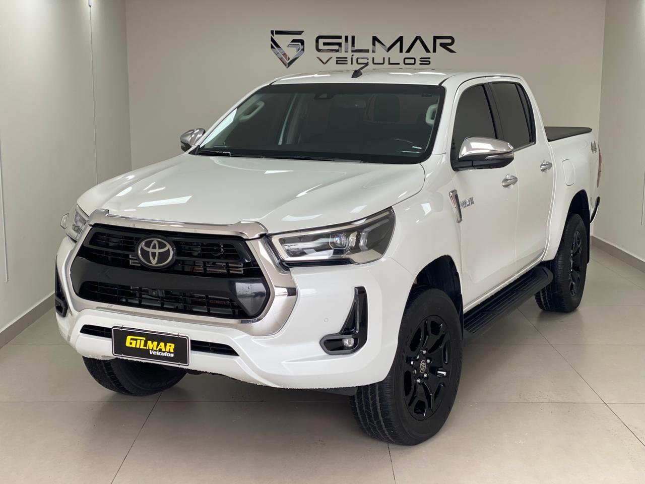 TOYOTA HILUX CD SRX 4X4 2.8 TDI 16V DIESEL AUT