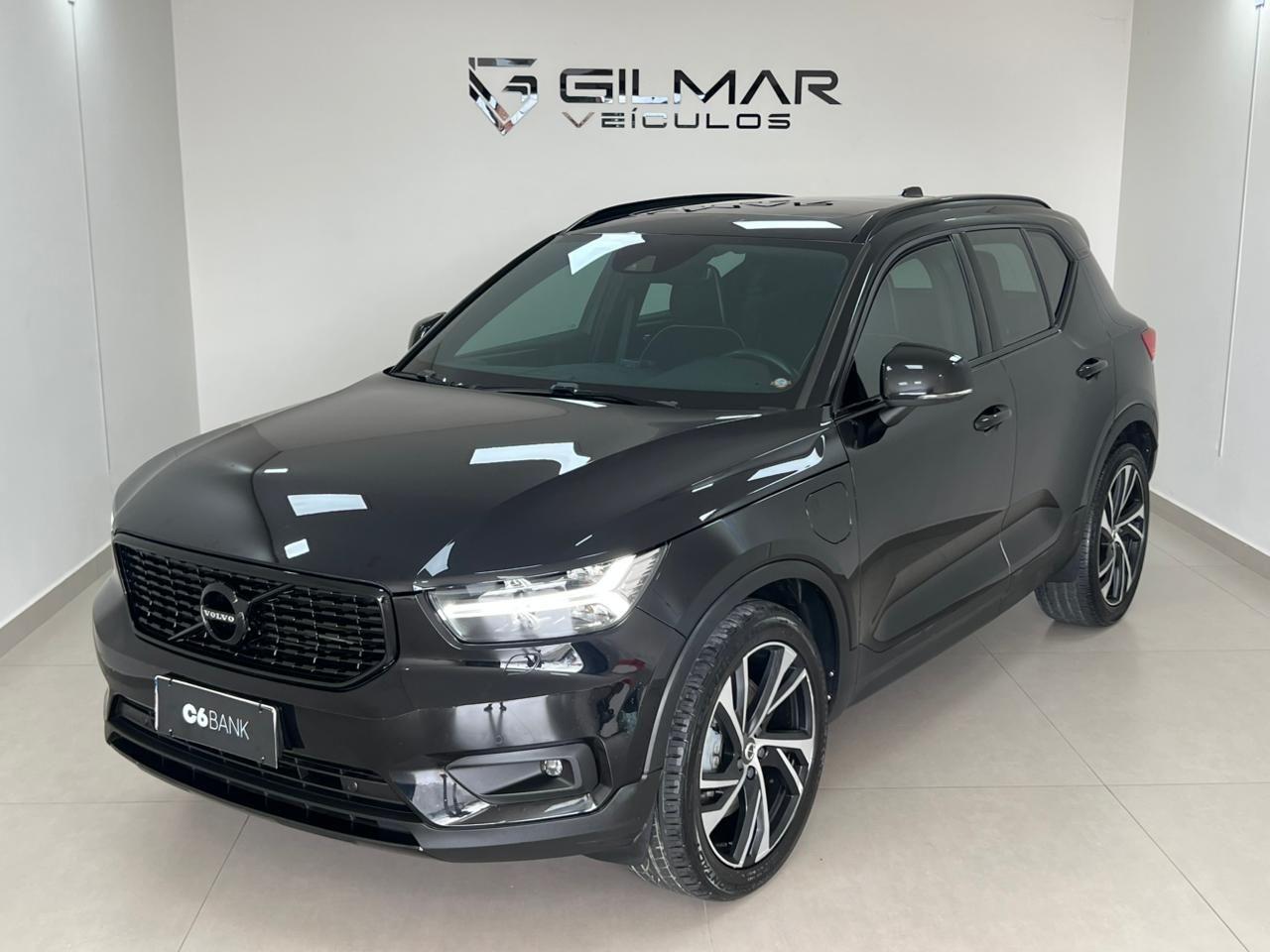 VOLVO XC40 T5H RDESIGN