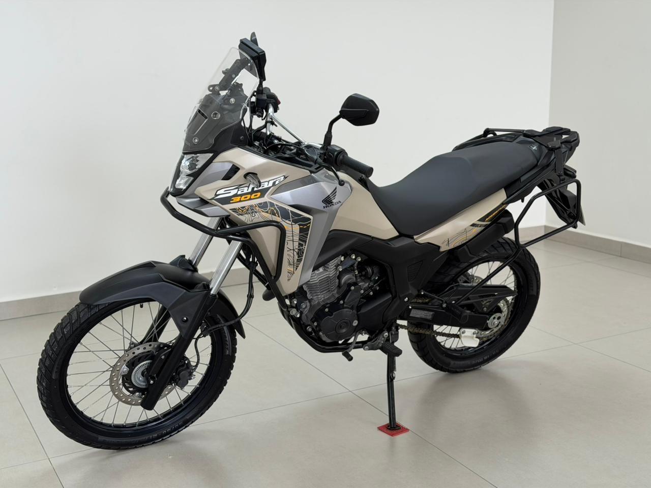 HONDA XRE 300 SAHARA ADV