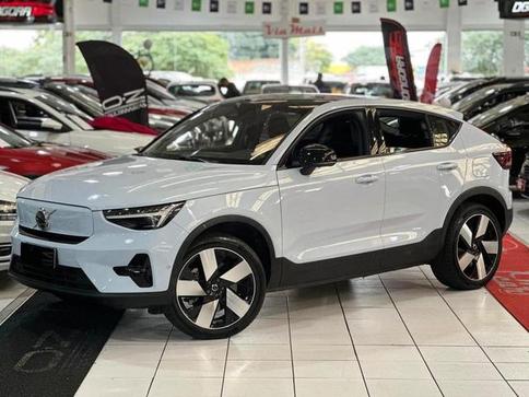 VOLVO C40 8 ULTIMATE
