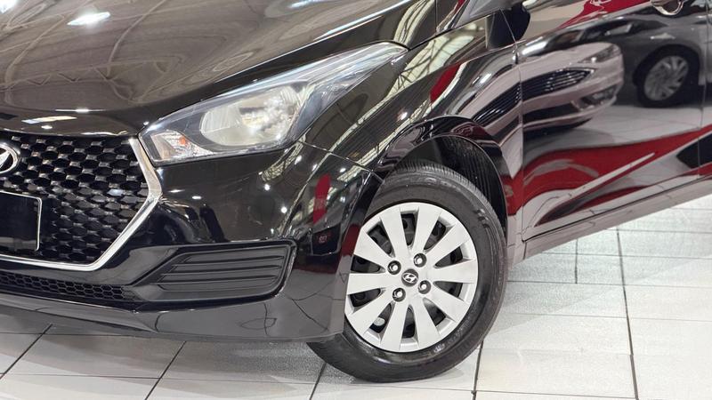 Hyundai HB20 Unique 1.0 Flex 12V Mec. - foto 2