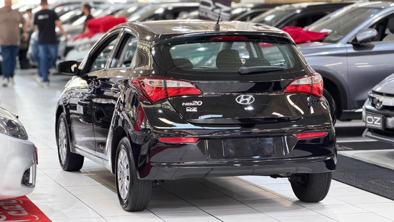Hyundai HB20 Unique 1.0 Flex 12V Mec. - foto 7