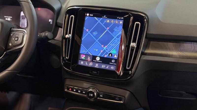Volvo C40 8 Ultimate - foto 17