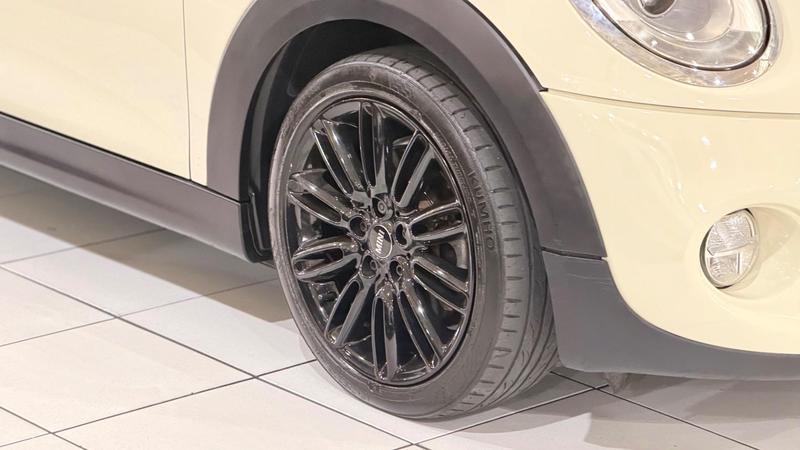 MINI Cooper S 5P - foto 5