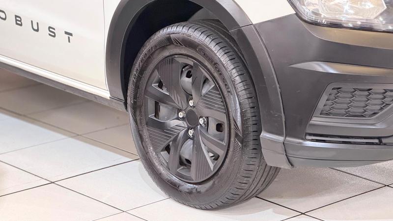 Volkswagen Saveiro Robust 1.6 Total Flex 8V - foto 3