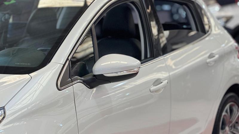 Peugeot 208 Griffe 1.6 Flex 16V 5P Automático - foto 6