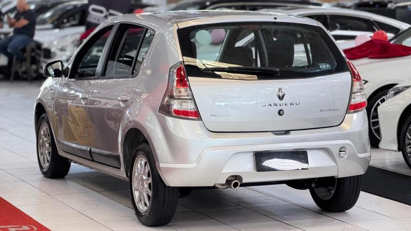 Renault Sandero Privilege Hi Flex 1.6 16V 5P Automático - foto 9