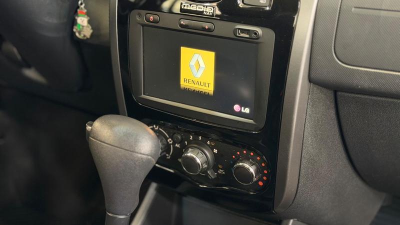 Renault Sandero Privilege Hi Flex 1.6 16V 5P Automático - foto 14