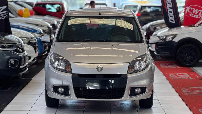 Renault Sandero Privilege Hi Flex 1.6 16V 5P Automático - foto 4